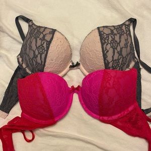 Victoria’s Secret lace bras
